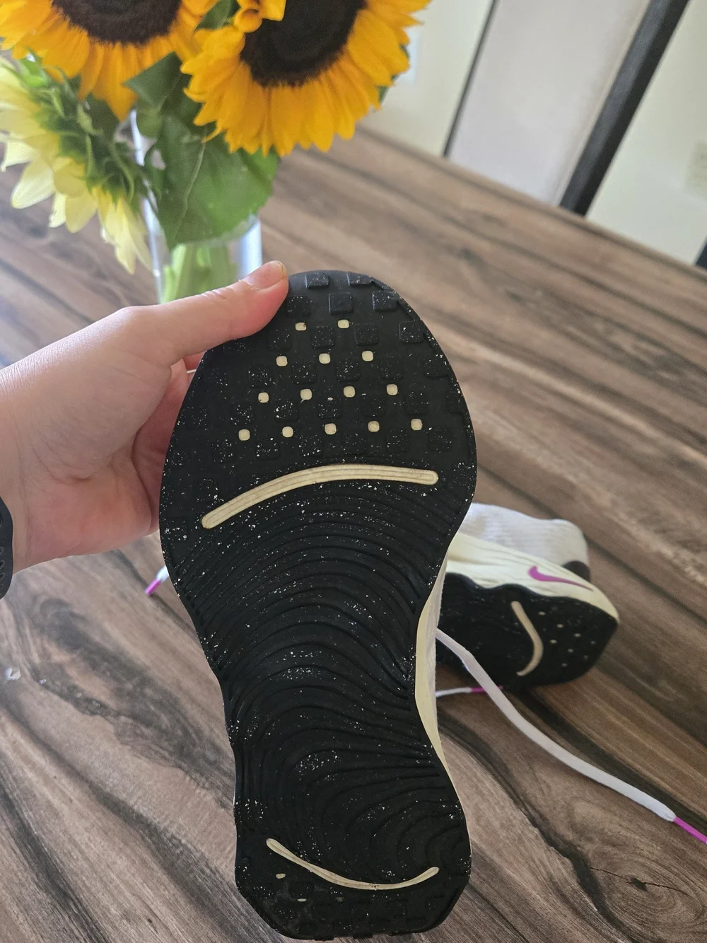 Nike Motiva Walking Sneakers